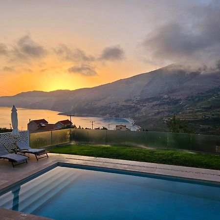 Azolaki Suites Buitenkant foto